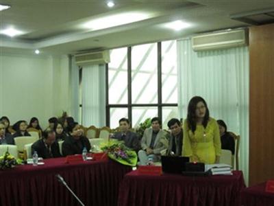 Bảo vệ thành công luận án Tiến sĩ ngôn ngữ học “Sở chỉ và đồng sở chỉ trong tiếng Việt”